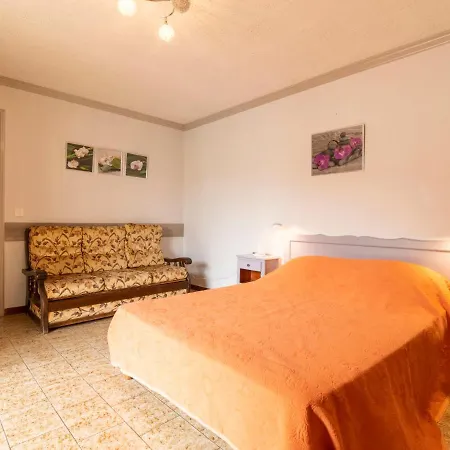 Apartment Le Soleil Camarguais - Smm150 By Interhome